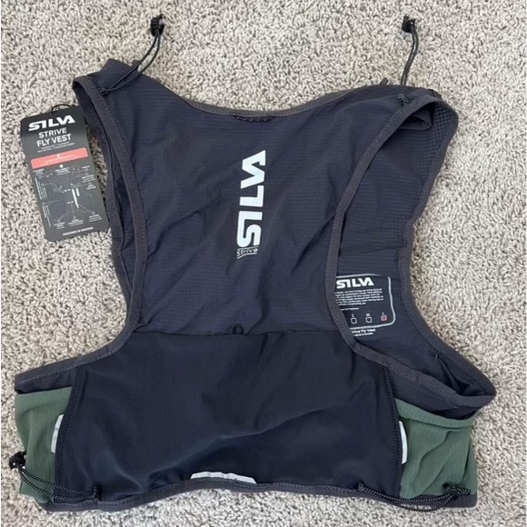 Silva Strive Fly Men’s Running Vest Size Large Made in Sweden NWT - Picture 9 of 14